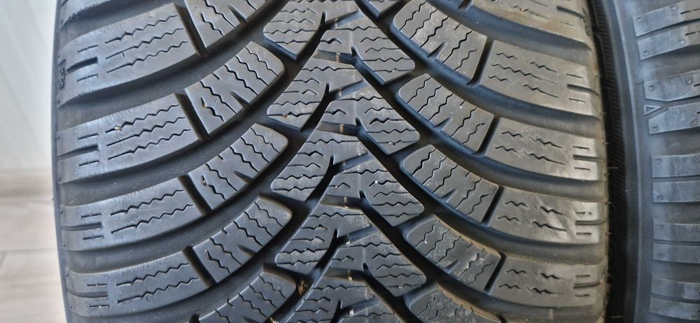 Зимни гуми FALKEN 215/45/R16