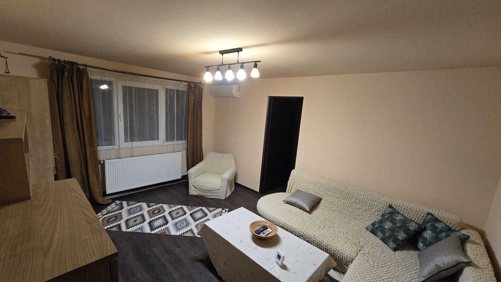 Apartament de închiriat - 2 camere