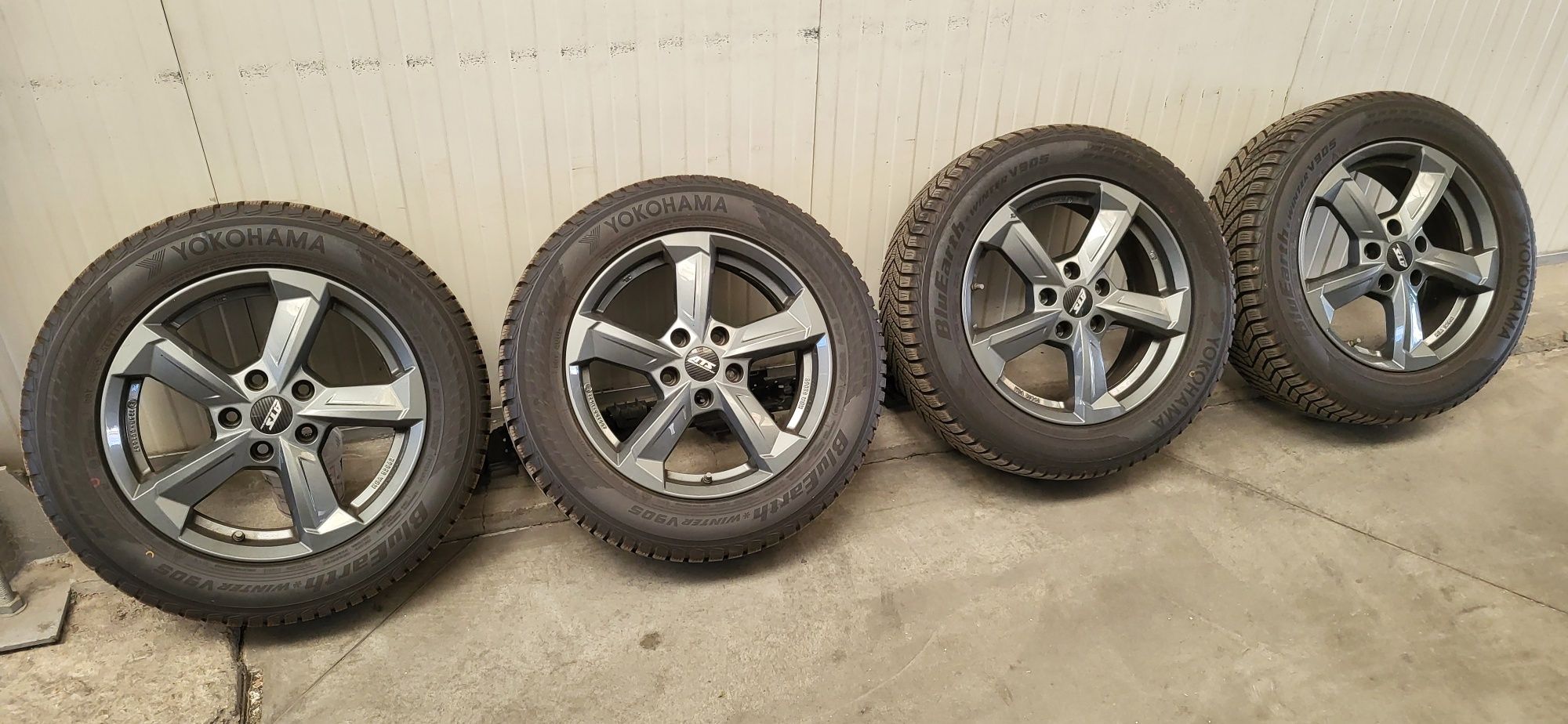 Гуми с джанти 215/55/16 за фолксваген, сеат, Шкода, ауди