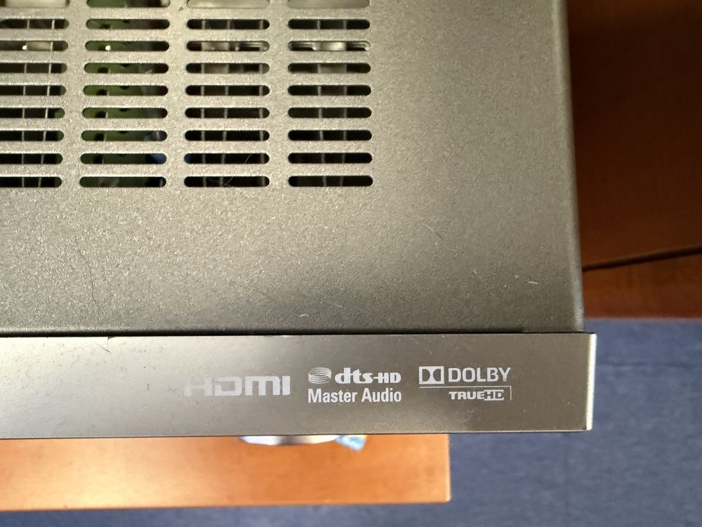 Reciever AV Yamaha RX-V673