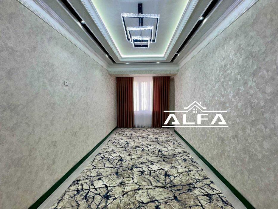 Buxoroda kvartira sotiladi 3 xonali 90m2 6-qavat.