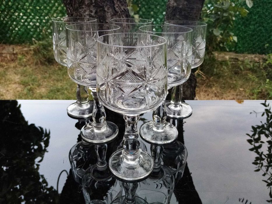 * Моника ромб * - кристален сервиз за ви.но !