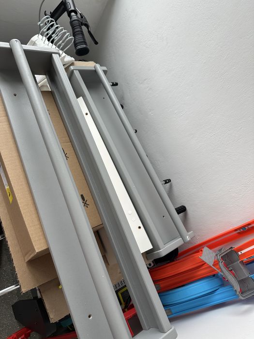 Vand etajere Flisat si Mosslanda Ikea