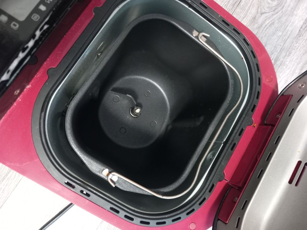 Хлебопекарна Tefal