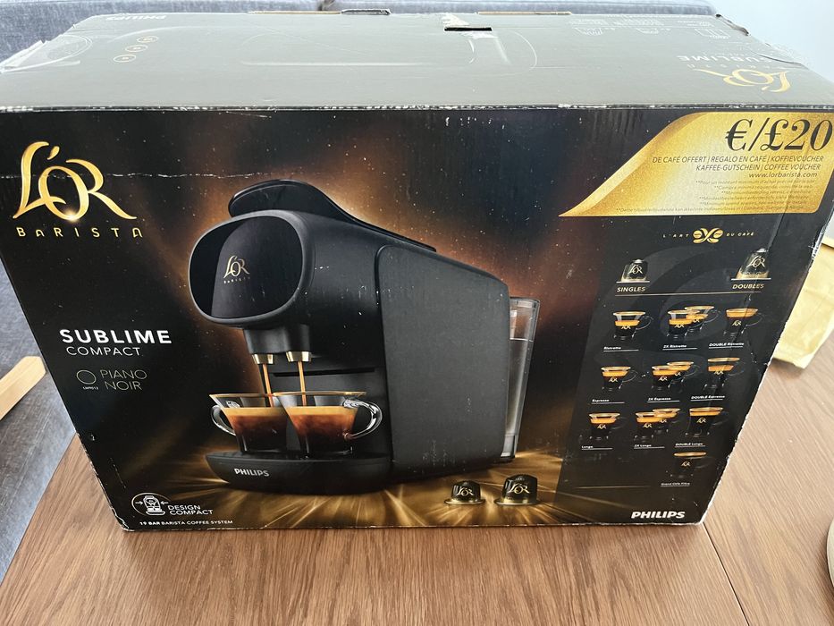 Продавам кафе машина Philips с капсули Nespresso