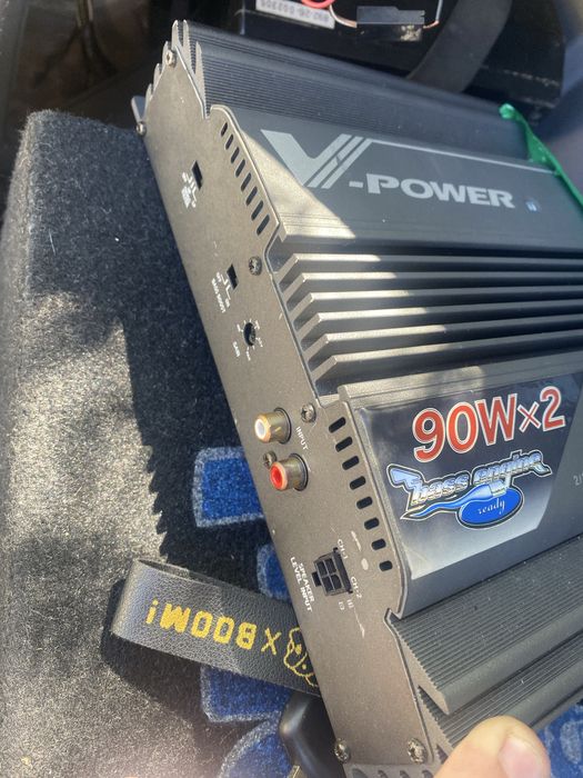 Бас туба Magnat бас каса с усилвател 10 инча