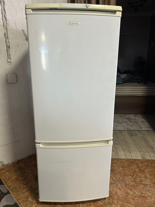 Продам холодильник Бирюса