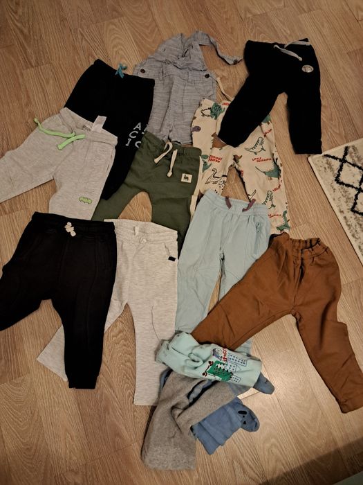 Lot pantaloni 92