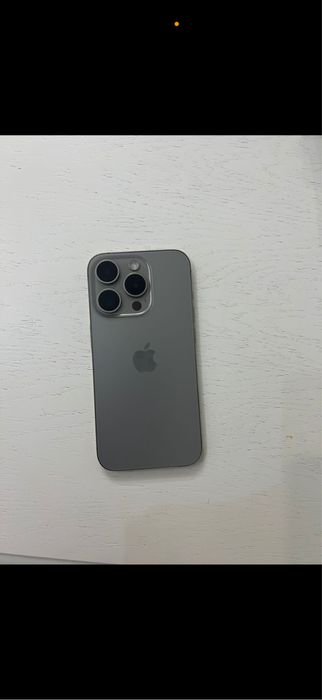 Iphone 15 pro………………….