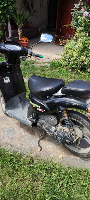 Scuter Aprilia  scarabeo 50 cc