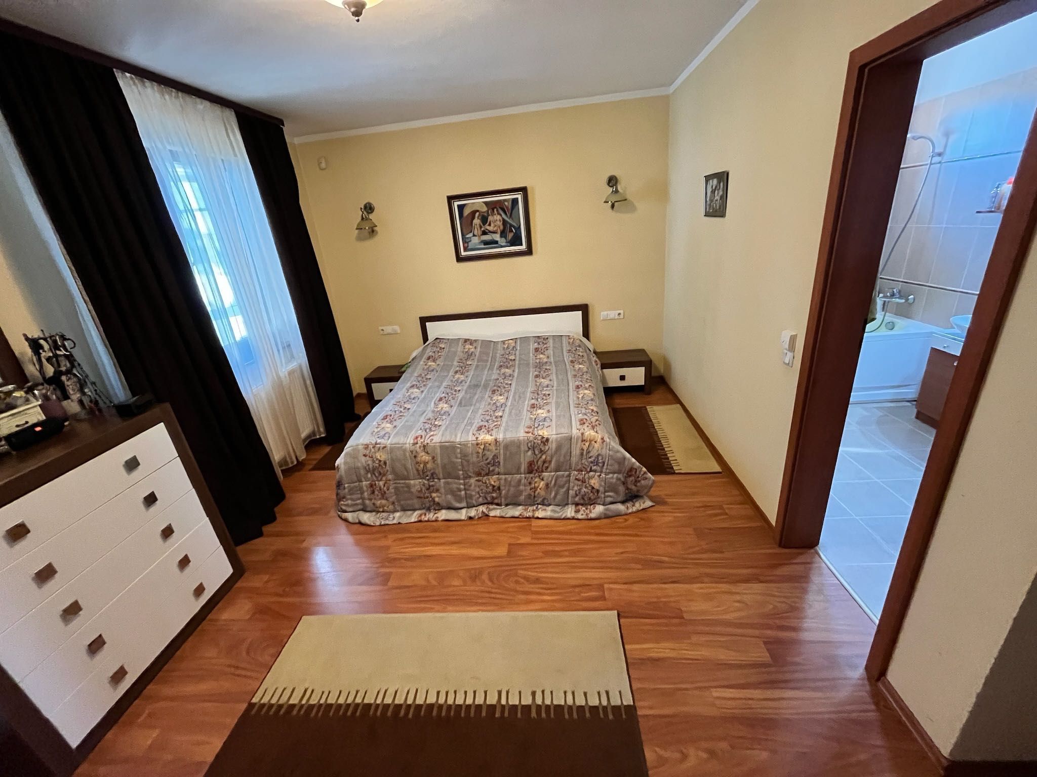 Apartament 120mp, garaj, cetate, terasa și balcon