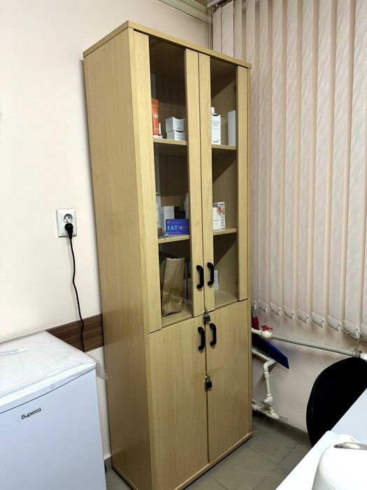 Шкафы для офиса в отличном состоянии