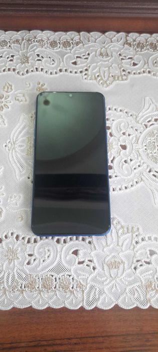 Samsung a10s yaxshi holatda