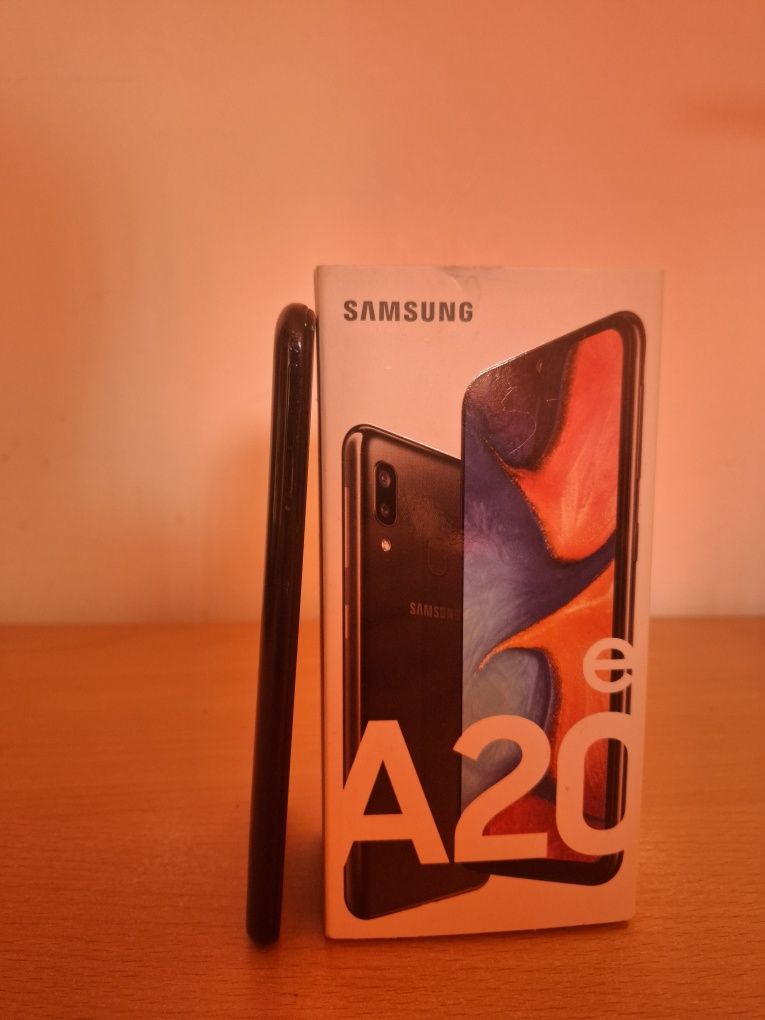 Telefon Samsung A20e