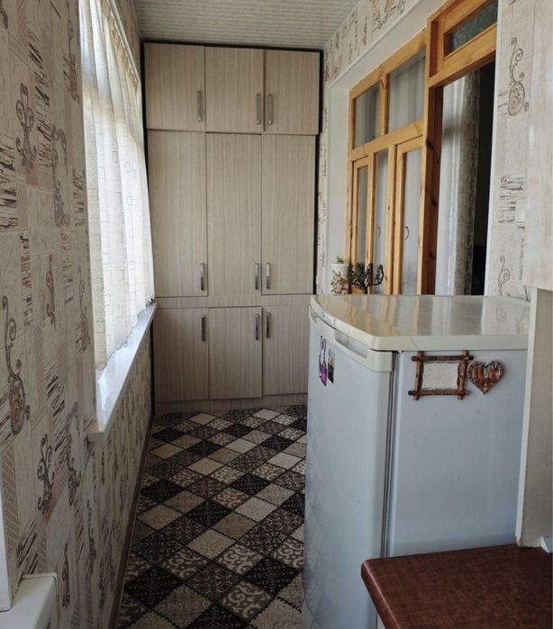 Код 299 Продается 2/4/4 ком квартира куйлюк массив 3