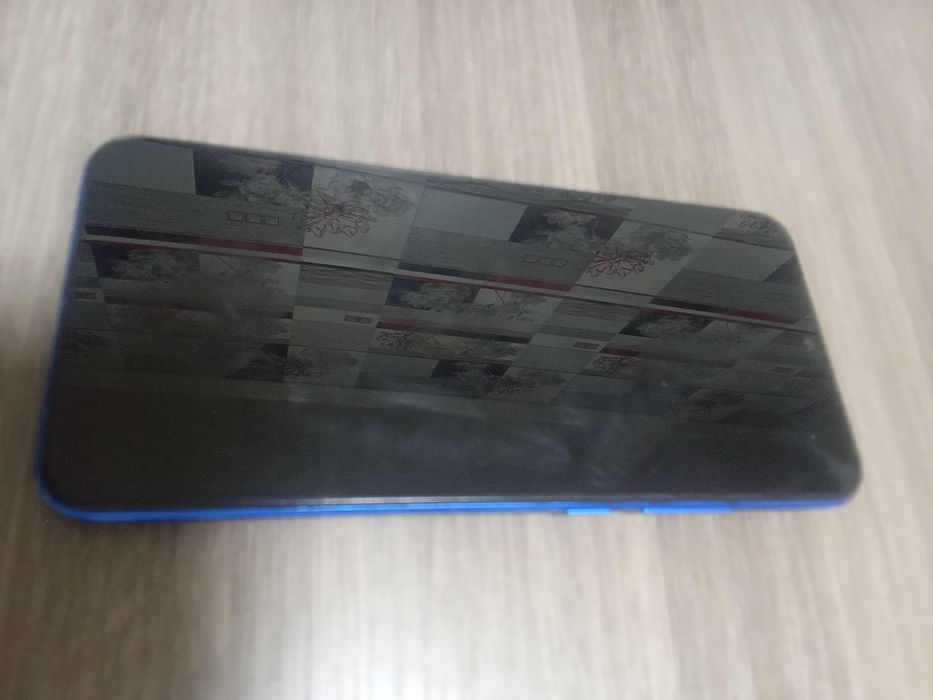 Редми 9с в отличном состоянии