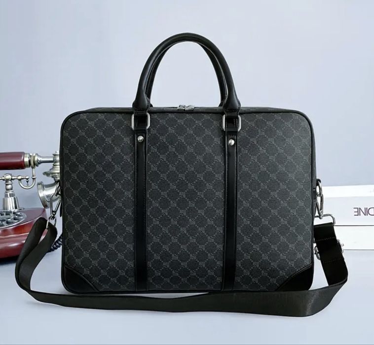 Нова Мъжка Бизнес Чанта