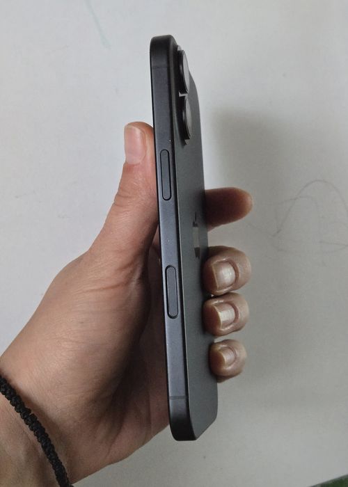 Vand/schimb iPhone 16 128gb