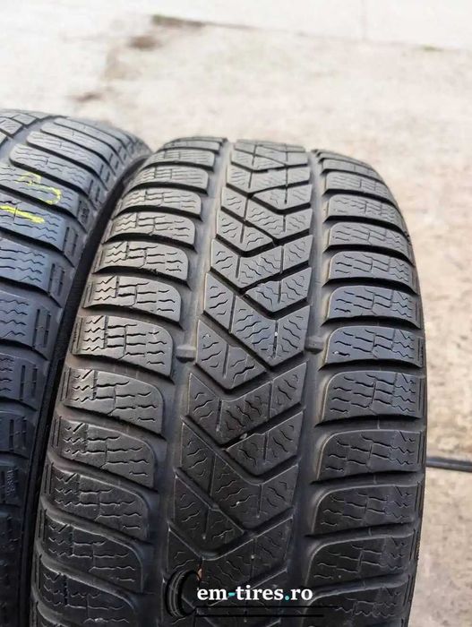 SET 2 Anvelope Iarna 205/50 R17 PIRELLI Sottozero 3 93H