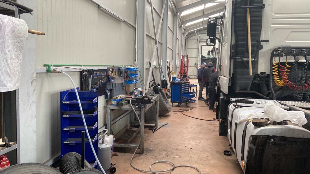 Reparatii Camioane si Remorci Service autorizat RAR Chiajna