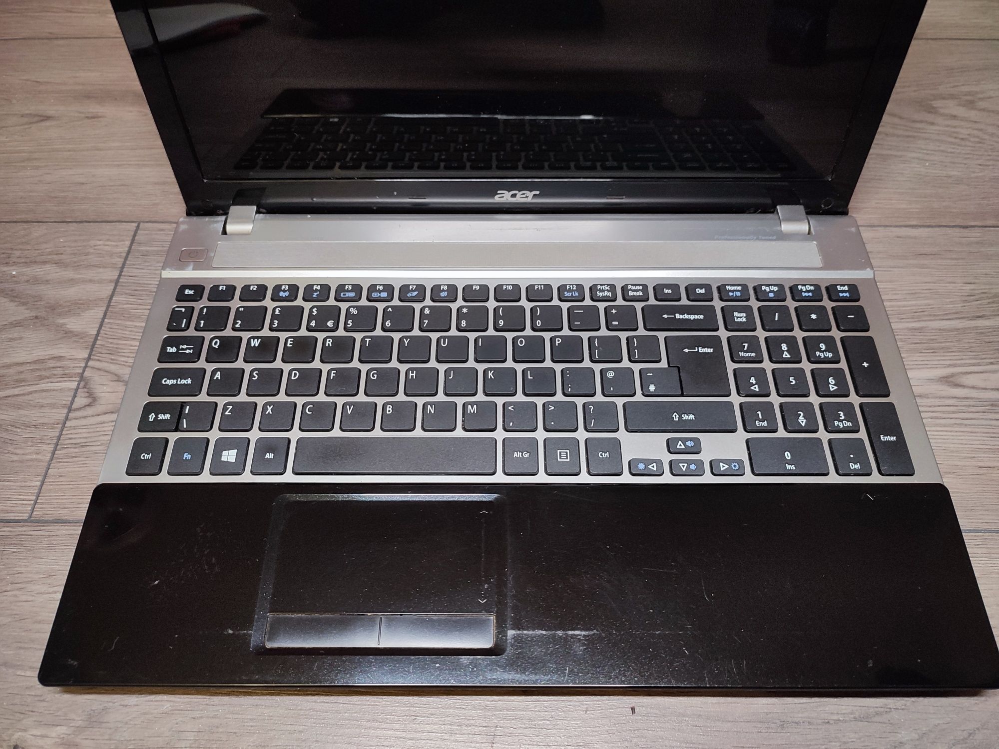 Laptop Acer V3-571 i5 12GB RAM Full HD 15.6"