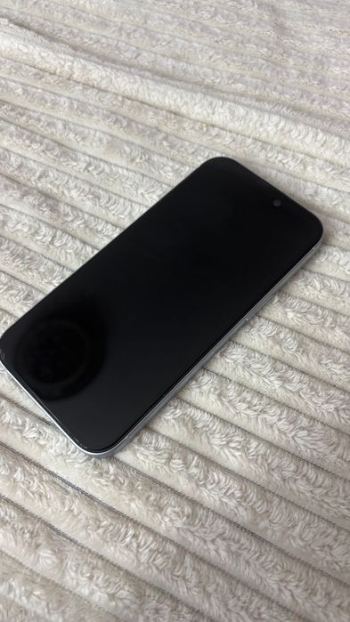 Iphone 15 , 128 GB