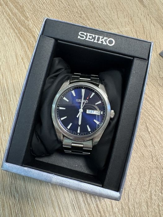 Часовник Seiko 5