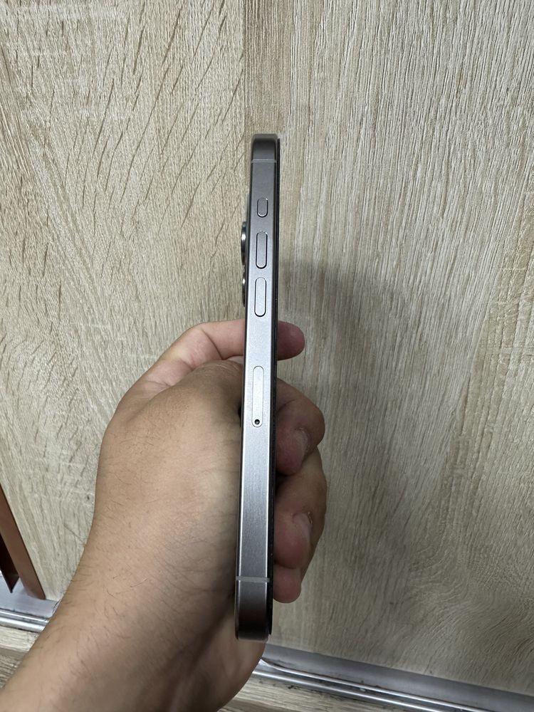 iPhone 15Pro 128Gb