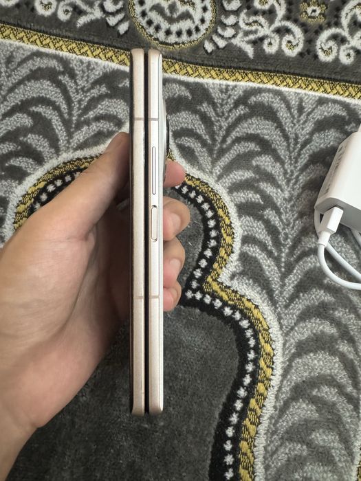 Tecno fold V 12/512 Gb ideal