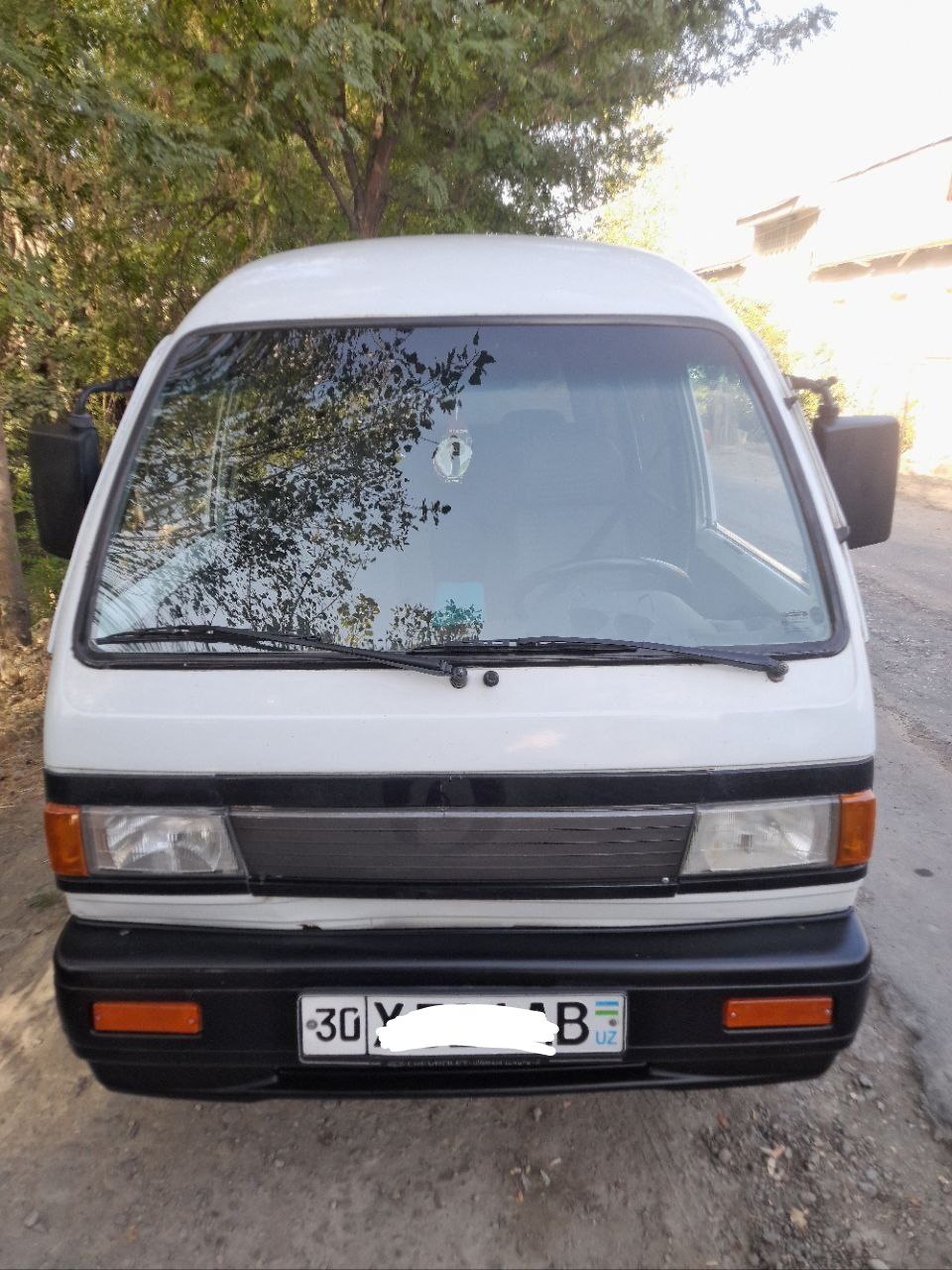 Damas 1.  Sotiladi