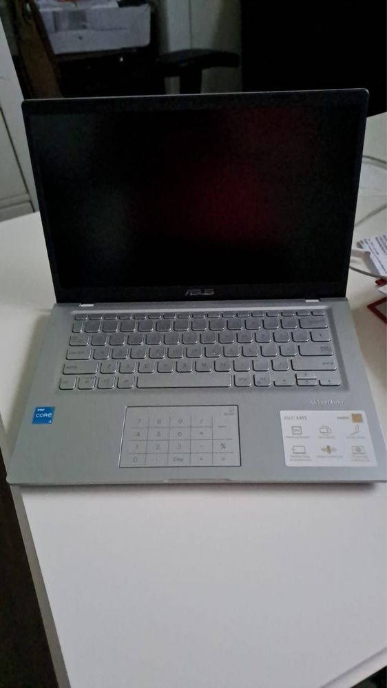 Laptop Asus X415 i3