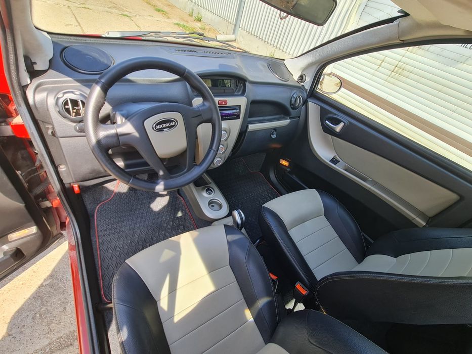 Vand MICROCAR M.GO family basic 4 PL,benzina 4 Locuri 21 CP