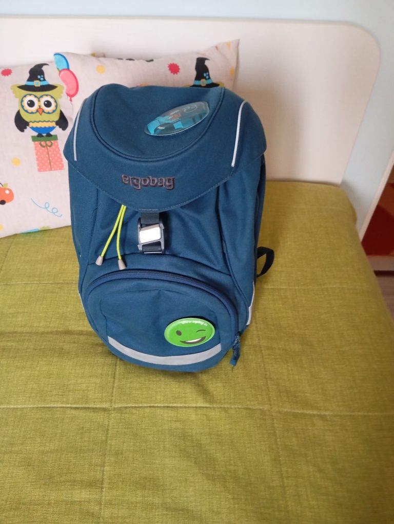 Раница Ergobag Robot bear от 1ви  до 4ти клас