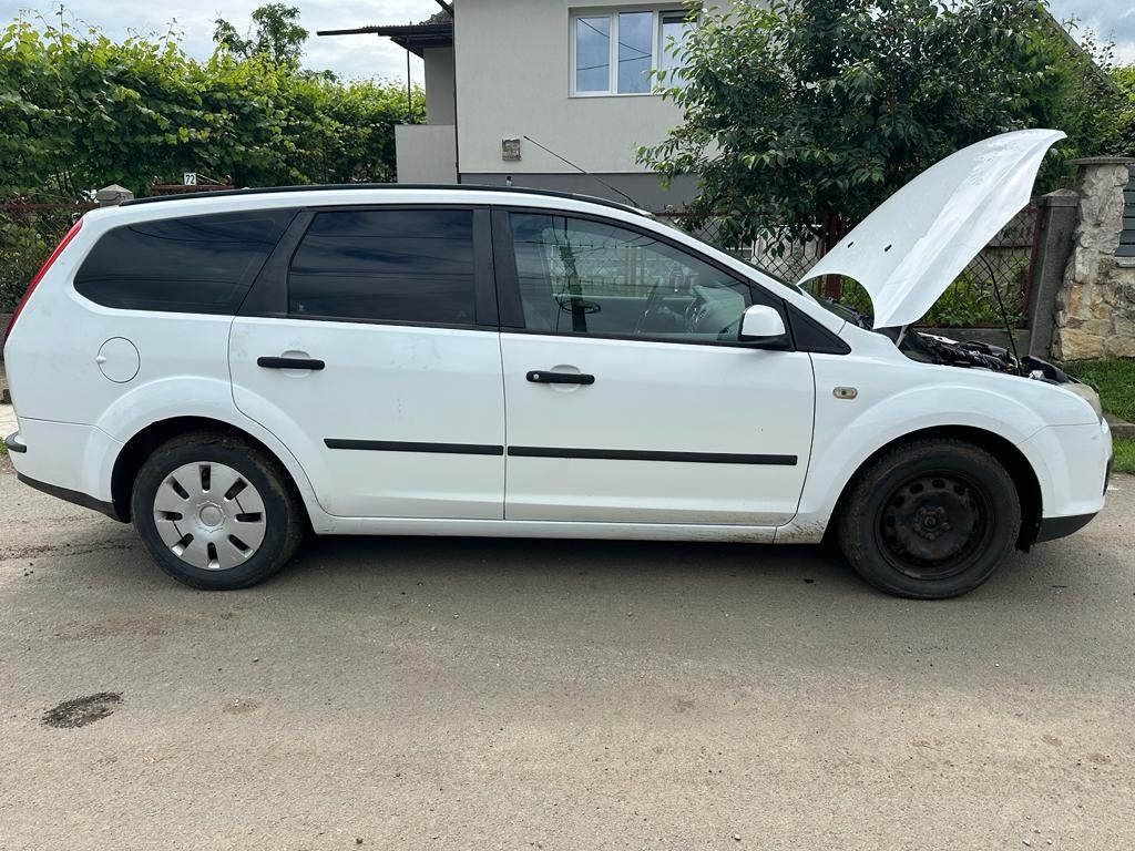 Vând Ford focus 2 1.6tdci 2007