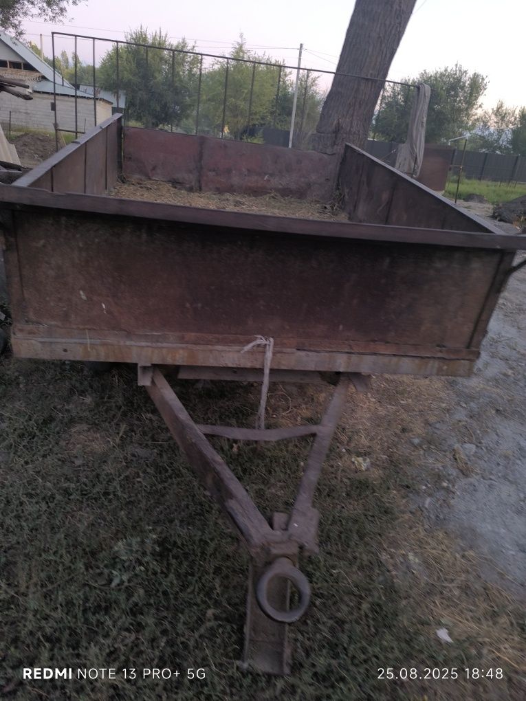 Продам два прицепа двух колесные и плуг