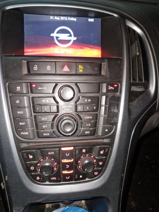 Vând sau schimb Opel Astra J din 2014 1.6 diesel eco-tec