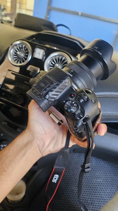 Фотоаппарат CANON EOS R50
