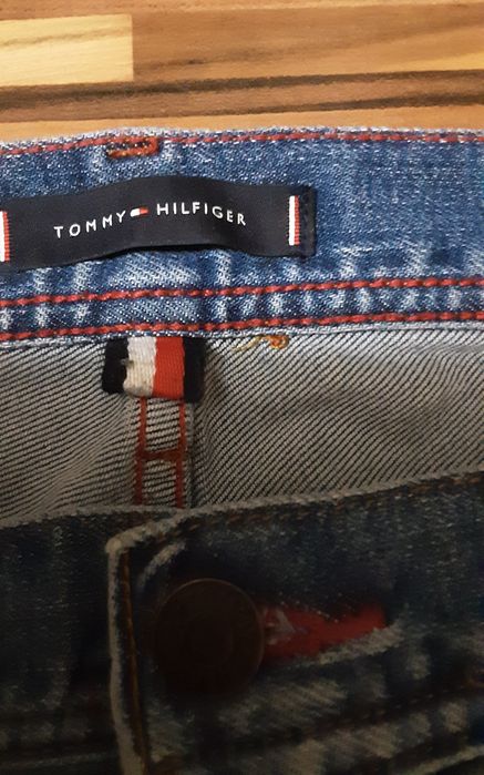 W36 L36 Tommy hilfiger оригинални дънки