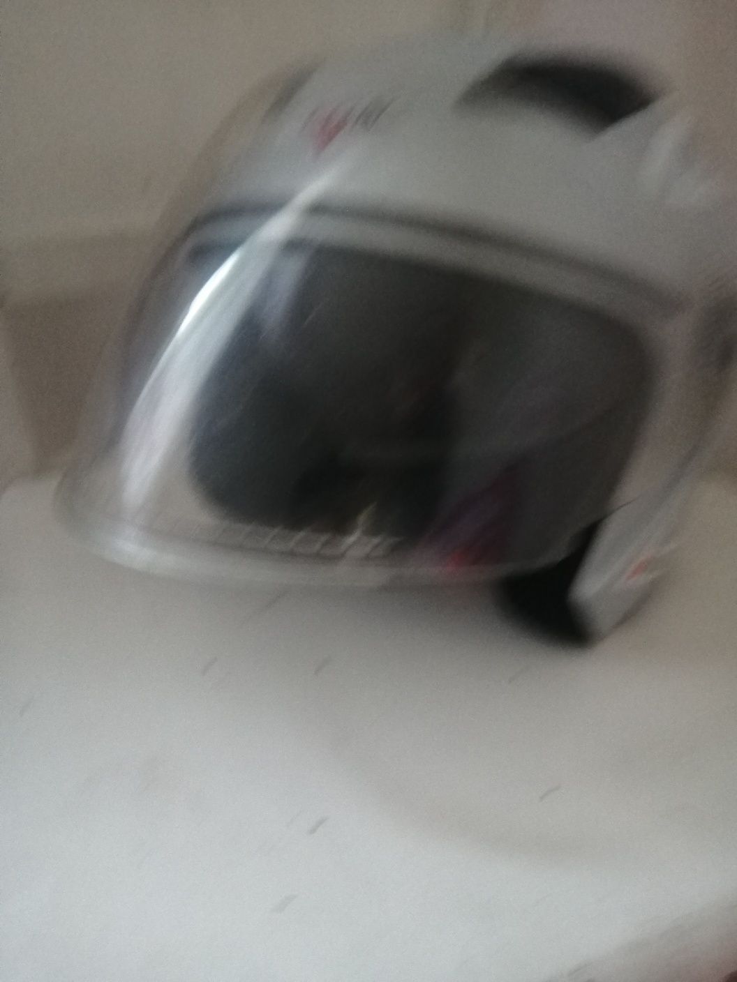 Каска для мопеда.