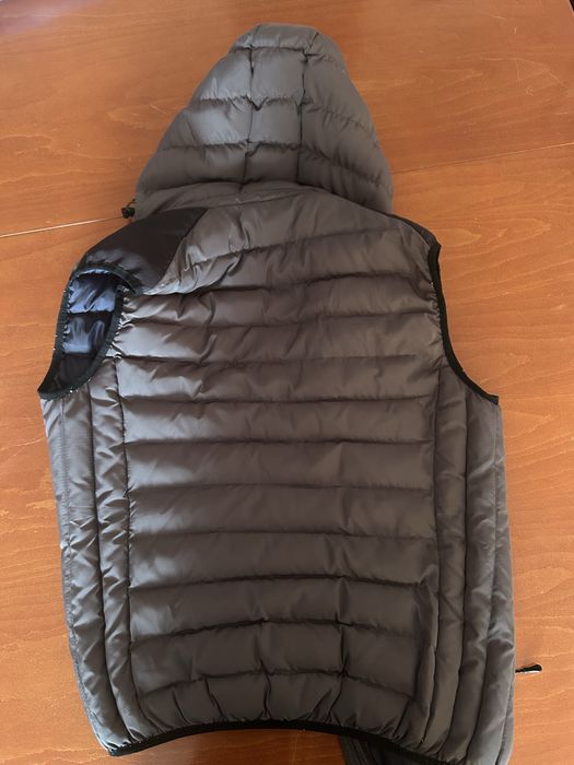 Лек и удобен елек размер М!