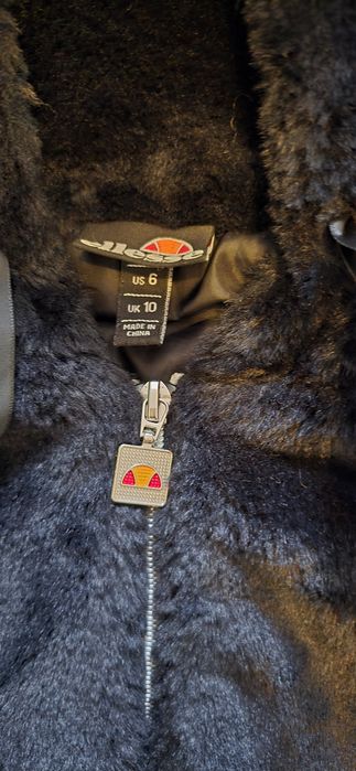 Geaca blana artificiala,Ellesse