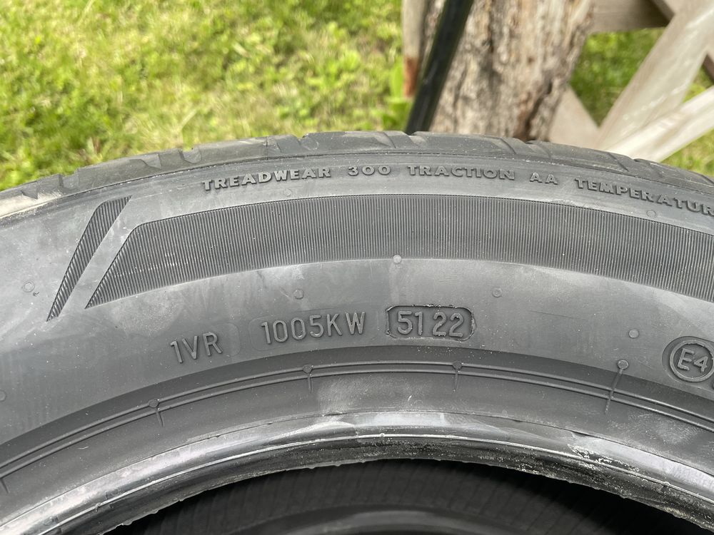 4 бр. Нови гуми 225/55/17 101Y XL Bridgestone Potenza Sport