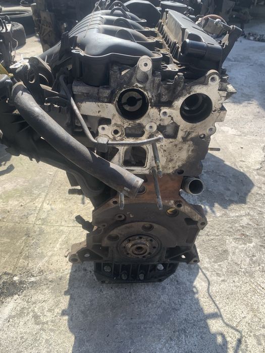 Motor Citroen C4 C5 Peugeot 407 2.0 HDI 100kw 136cp RHR 2005