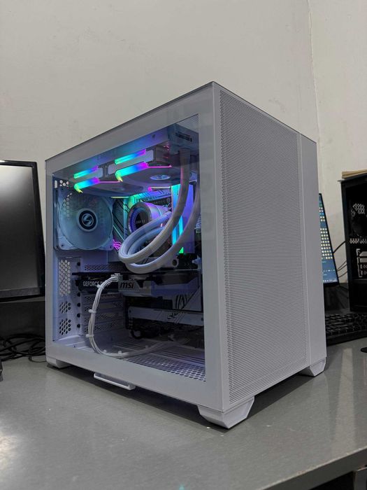 O'yinlar va Montaj ishlari uchun Kuchli DDR5 Kompyuter