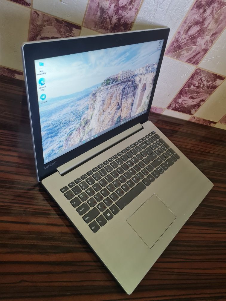 Ноутбук Lenovo Ideapad 3 Offic ishlari , talabalar uchun aybi yo'q