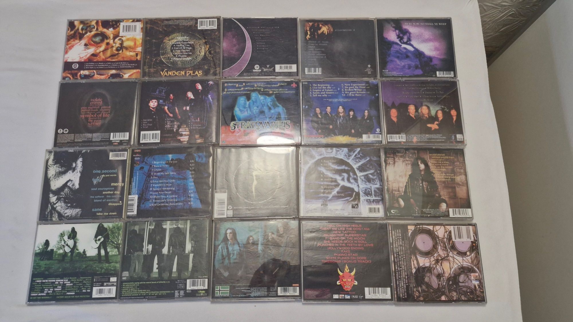 Heavy metal дискове, в добро състояние!