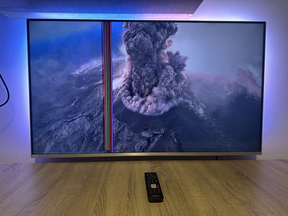 TV Philips “The One”, 126cm, 4K - display spart