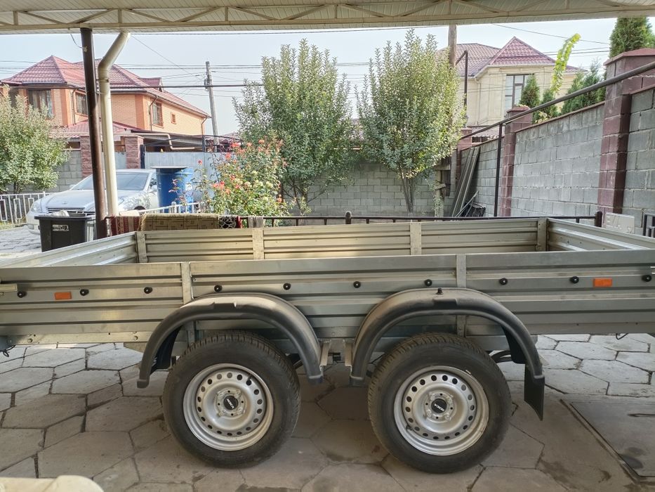 Продается прицеп новая двухмостный