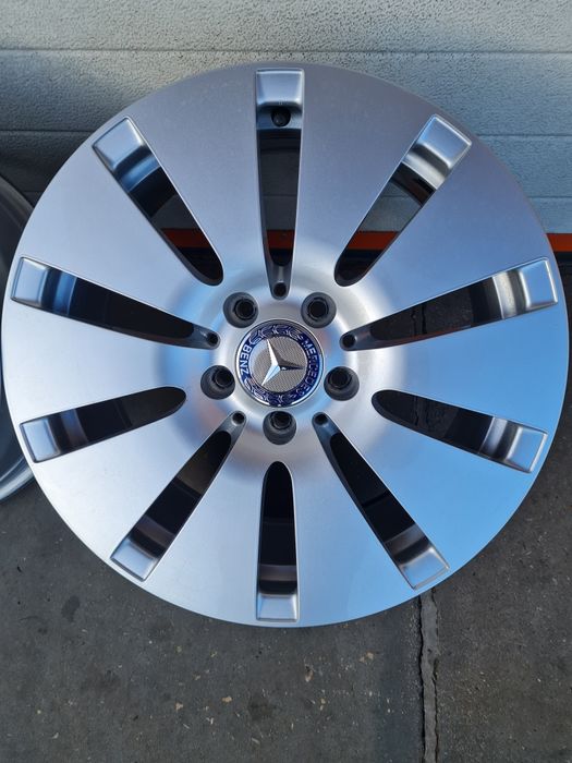 Оригинални джанти за МЕРЦЕДЕС MERCEDES R17 5x112 ET36 7.5J