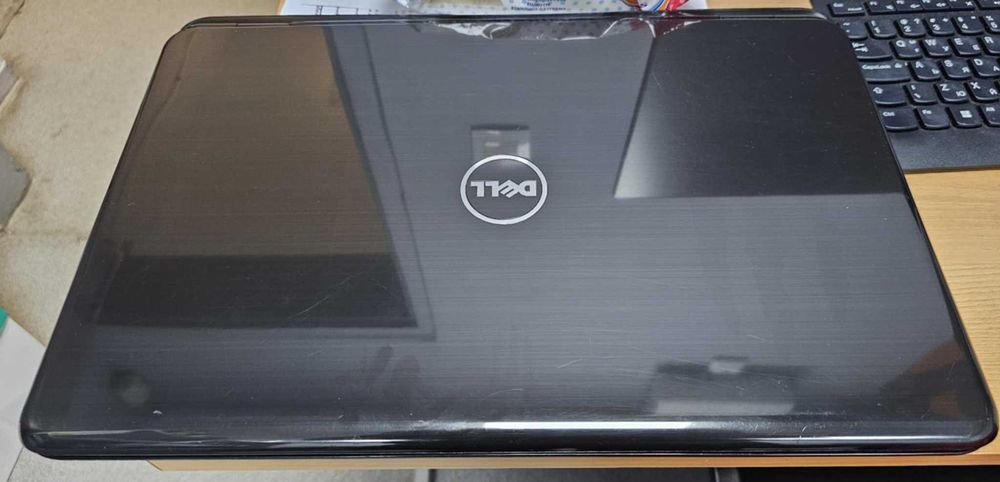 Лаптоп DELL Inspiron N7110 / i5-2430M / GT 525 / 17.3in / 480GB SSD